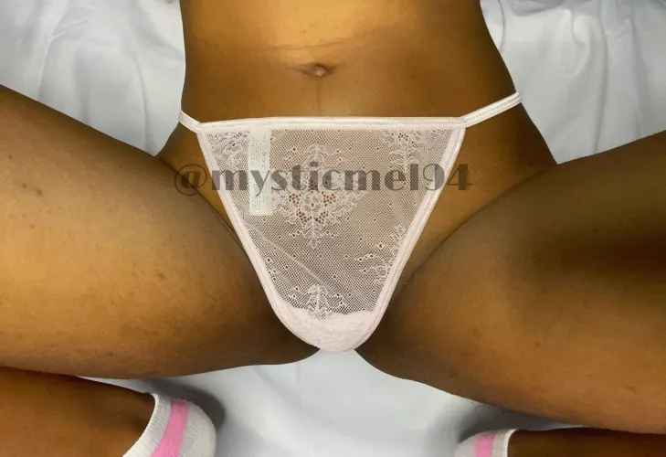 [selling] gstrings, thongs and fullbacks along with SOCKS & DIGITAL CONTENT 📸 full menu on my profile! 💬 DM, Wire or Pantydeal: mysticmel94