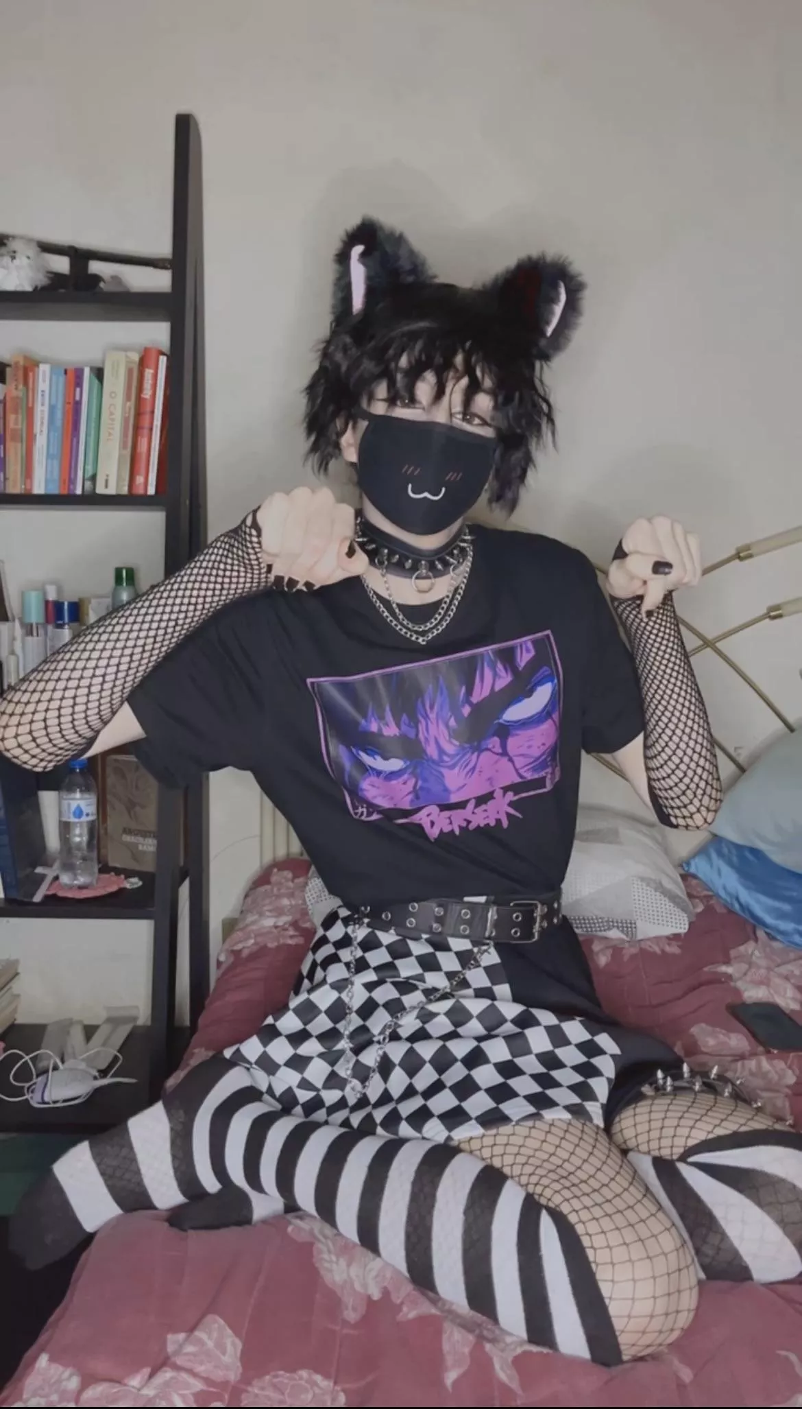 This is what the average Berserk fan looks like >\\<