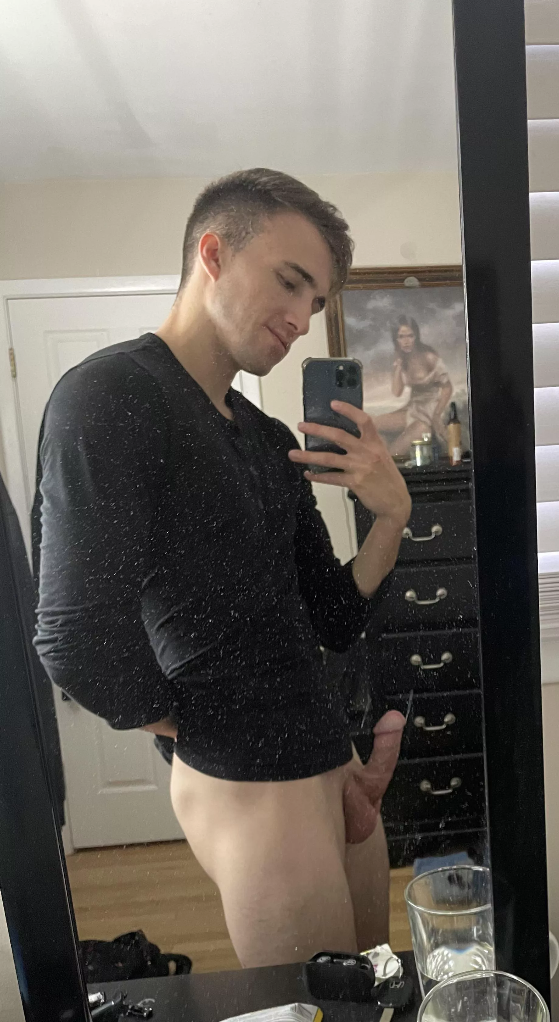 Wanna gag on it to make my sunday better ? 😏😘