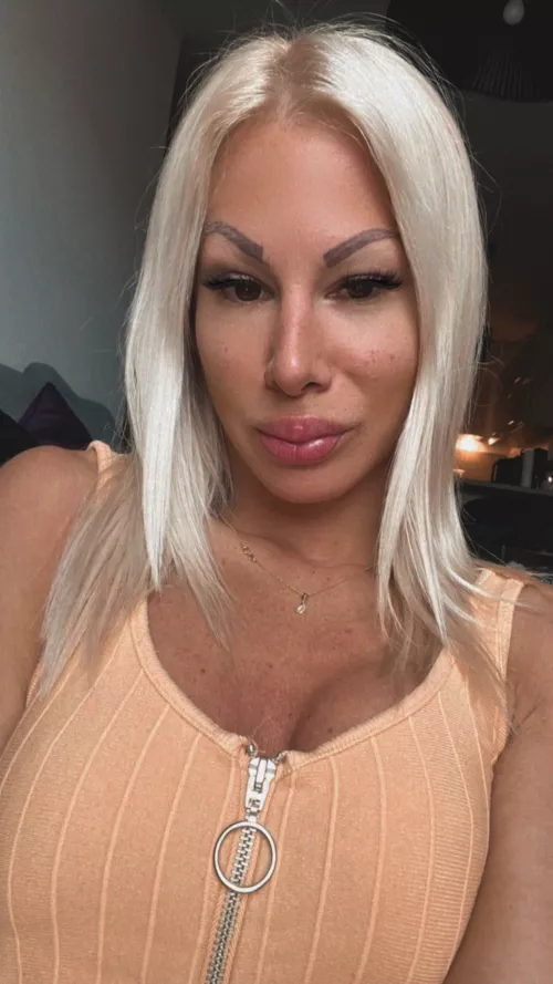 Wanna see me here dear?