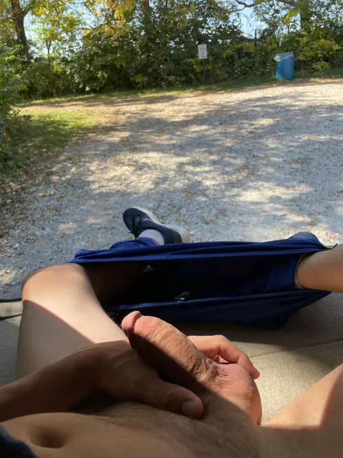 Who can help me stretch before my jog