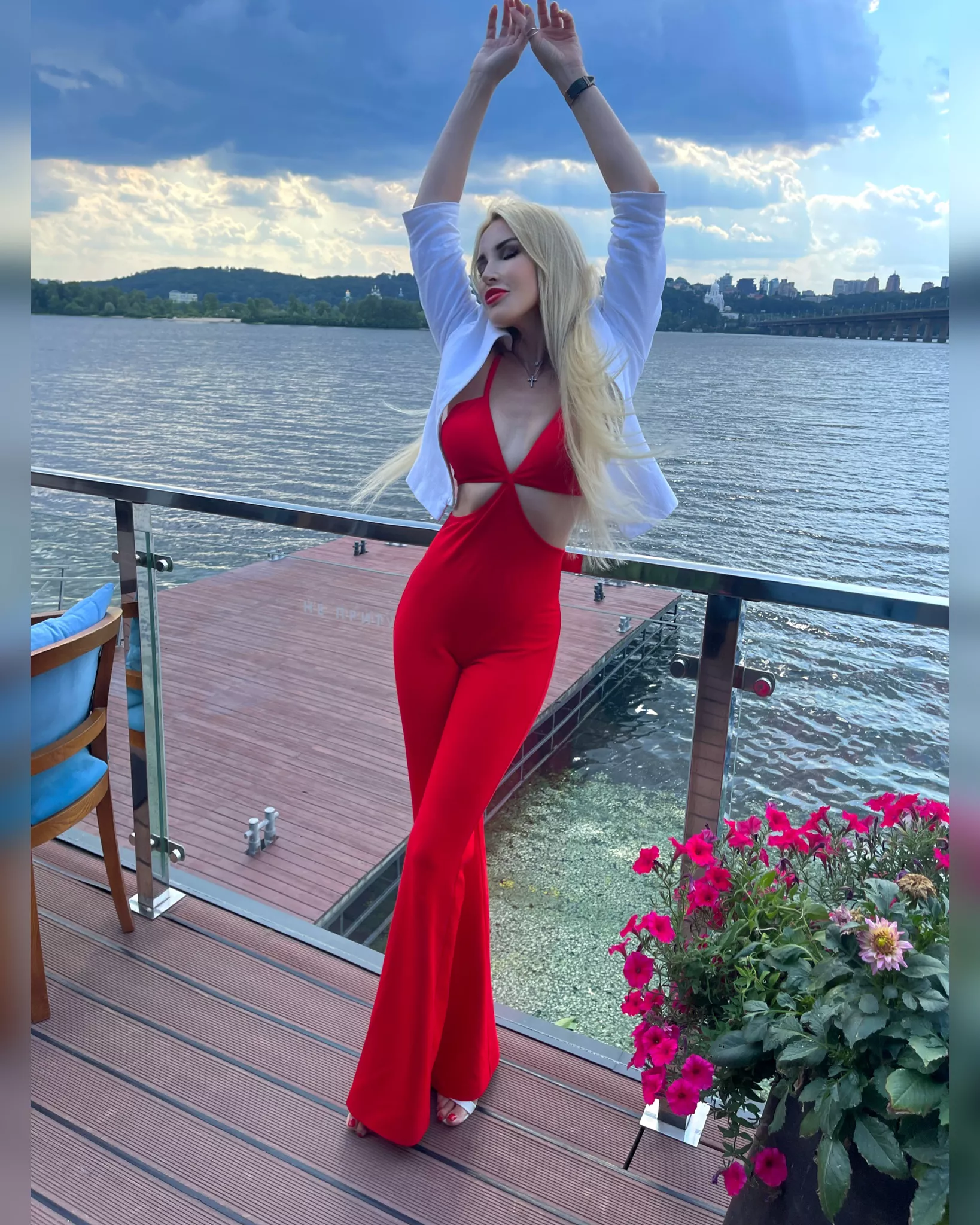 You need to worship my pussy with your tongue before fucking me [IMAGE]