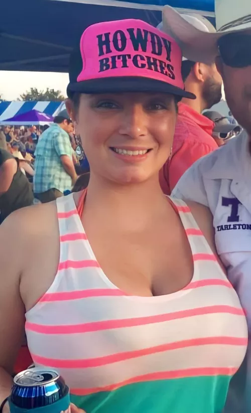 ain't not hiding those big tits