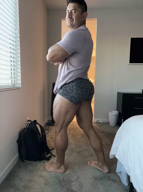 Building the legs. 💪🏽