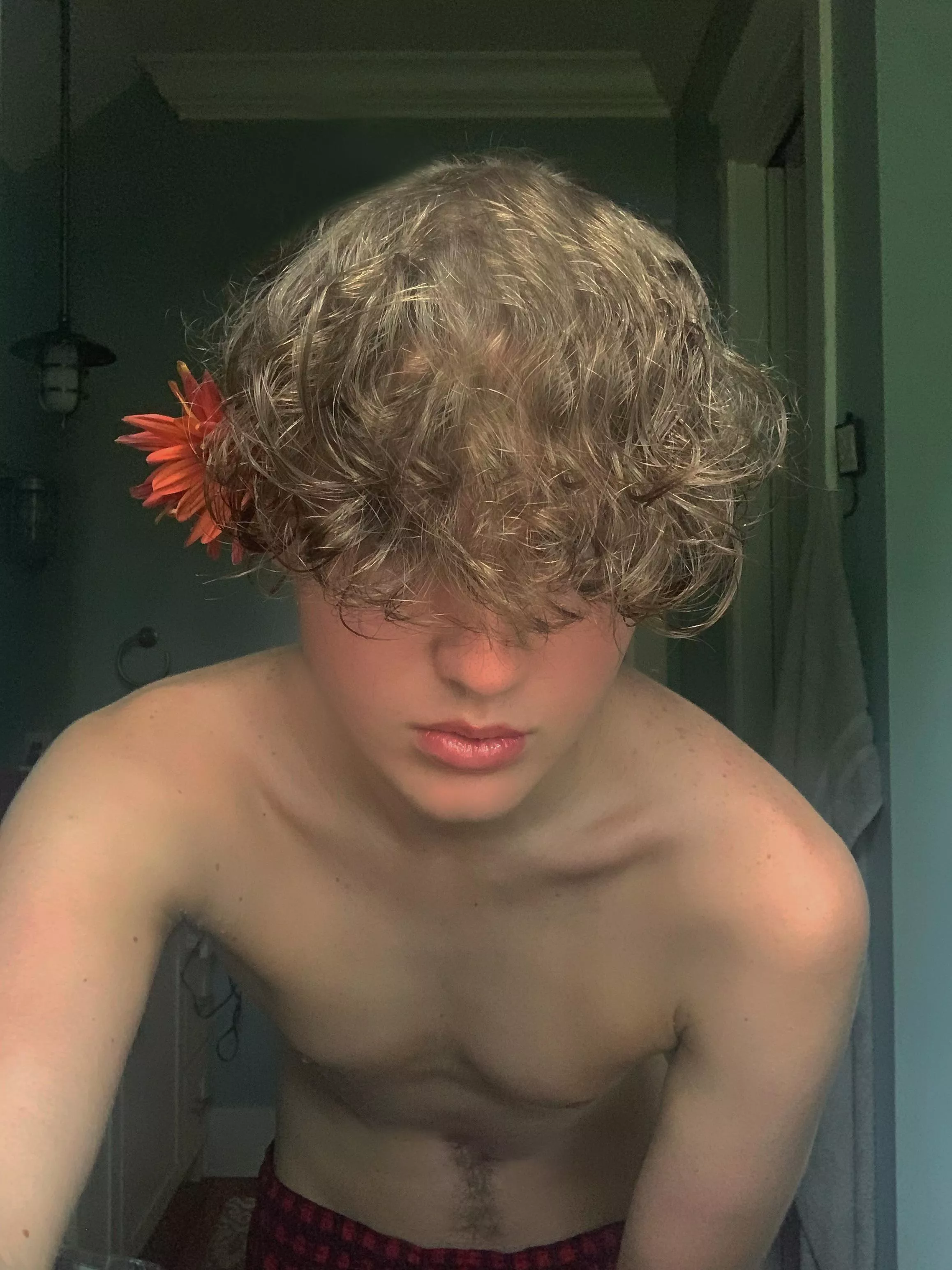 can i be your flower boy? 🌺