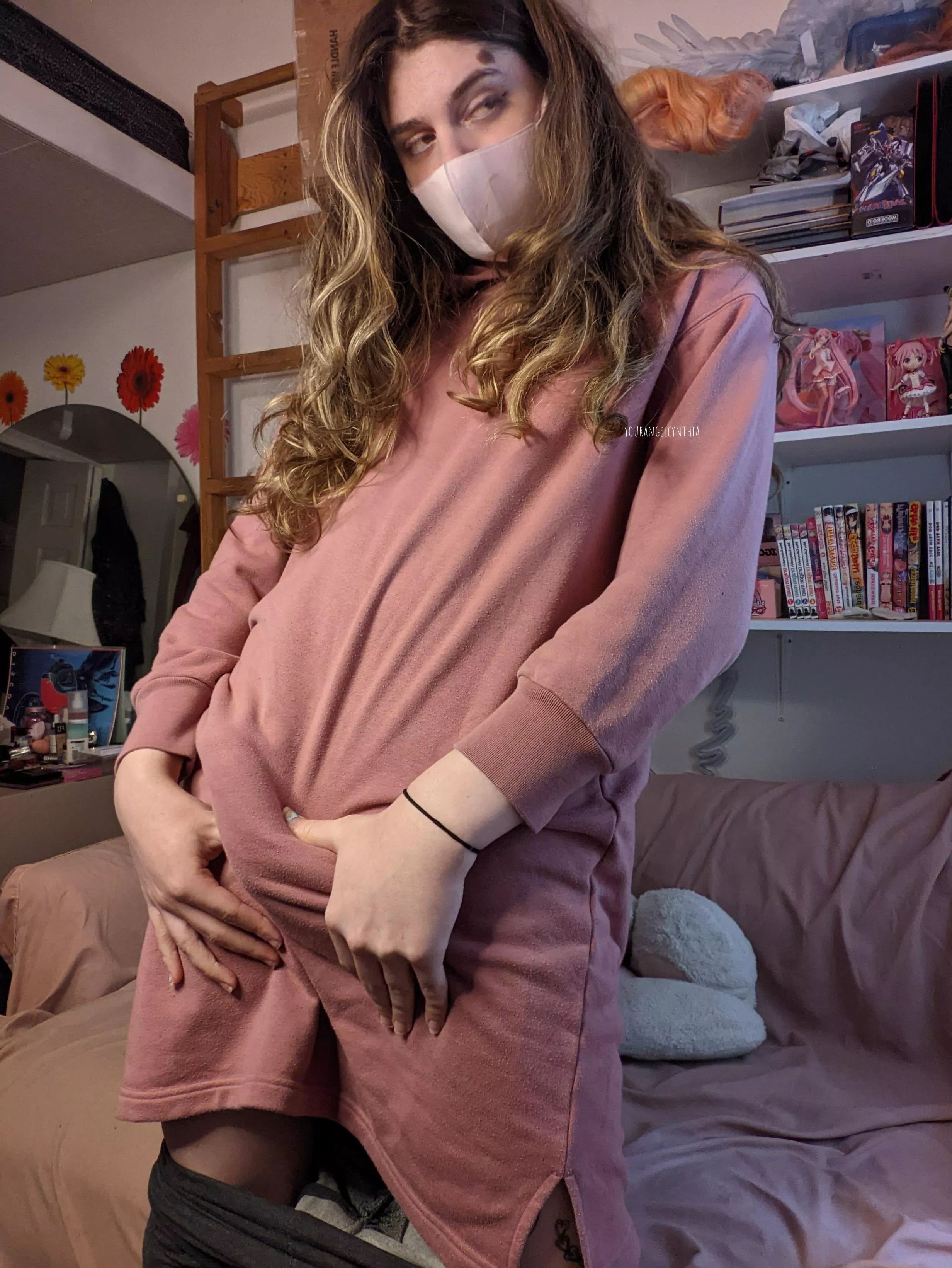 Is my bulge too obvious in this pic? I'm sure it's fine but idk 🥺💦