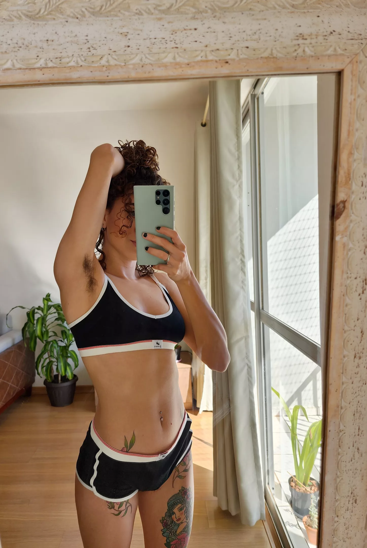 It's not enough just to smell, I want you to taste my flavors 😏