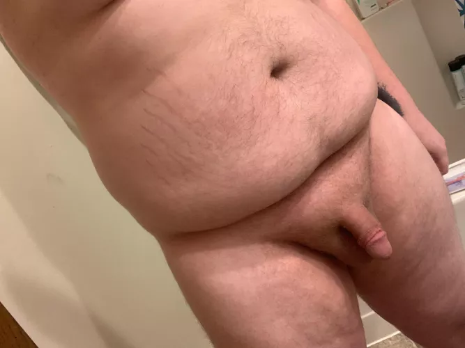 (M) Can someone sit on it?😩