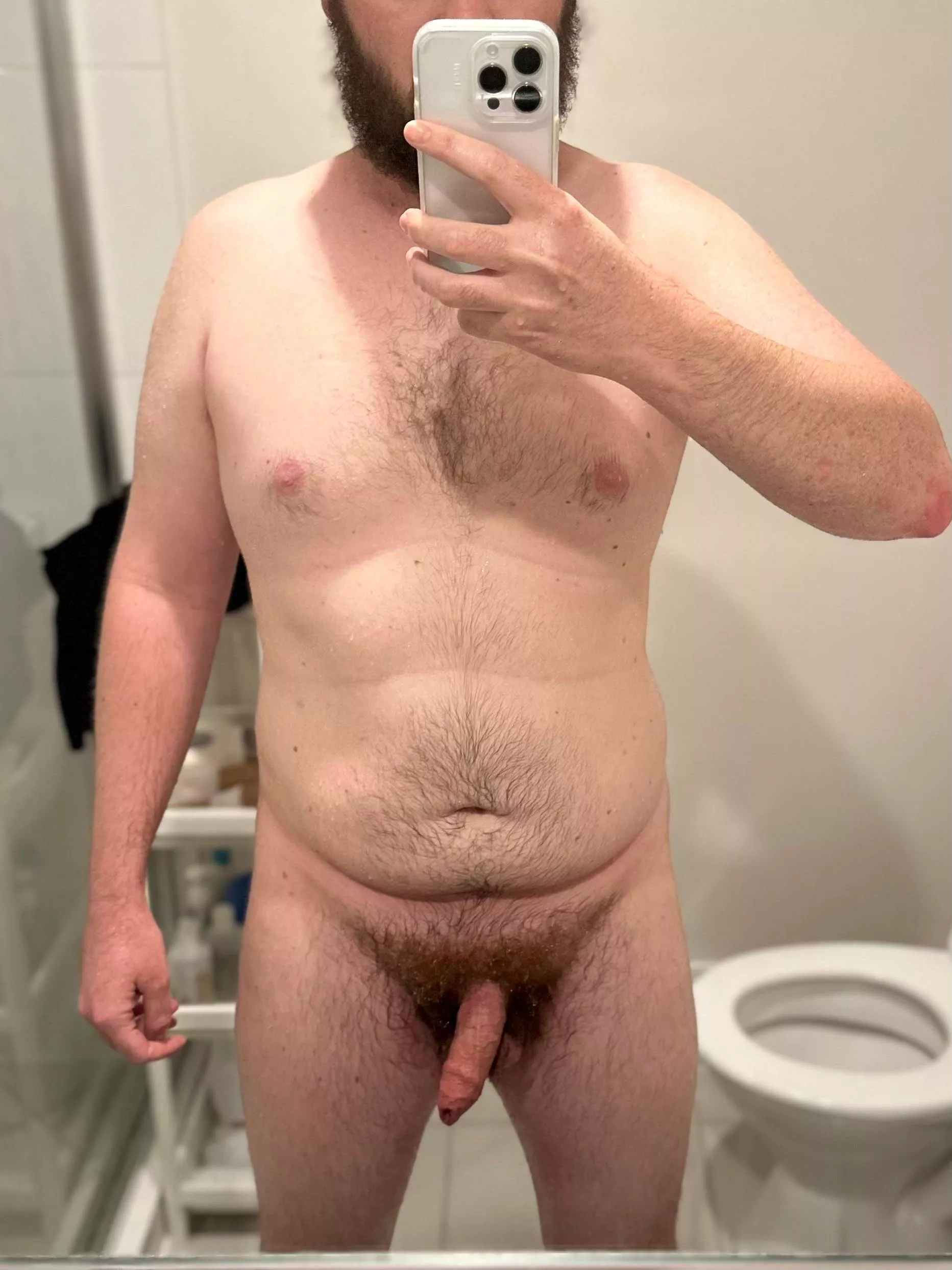 M28 188LBS 5’10 never have been really confident in my body and have just recently started to show it off. I have always been conscious about my abdomen weight and foreskin that I tend to keep my whole body hidden.