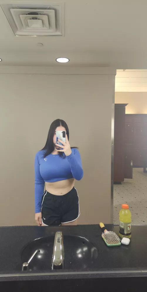 Needed to burn off Thanksgiving weekend 💪[f]