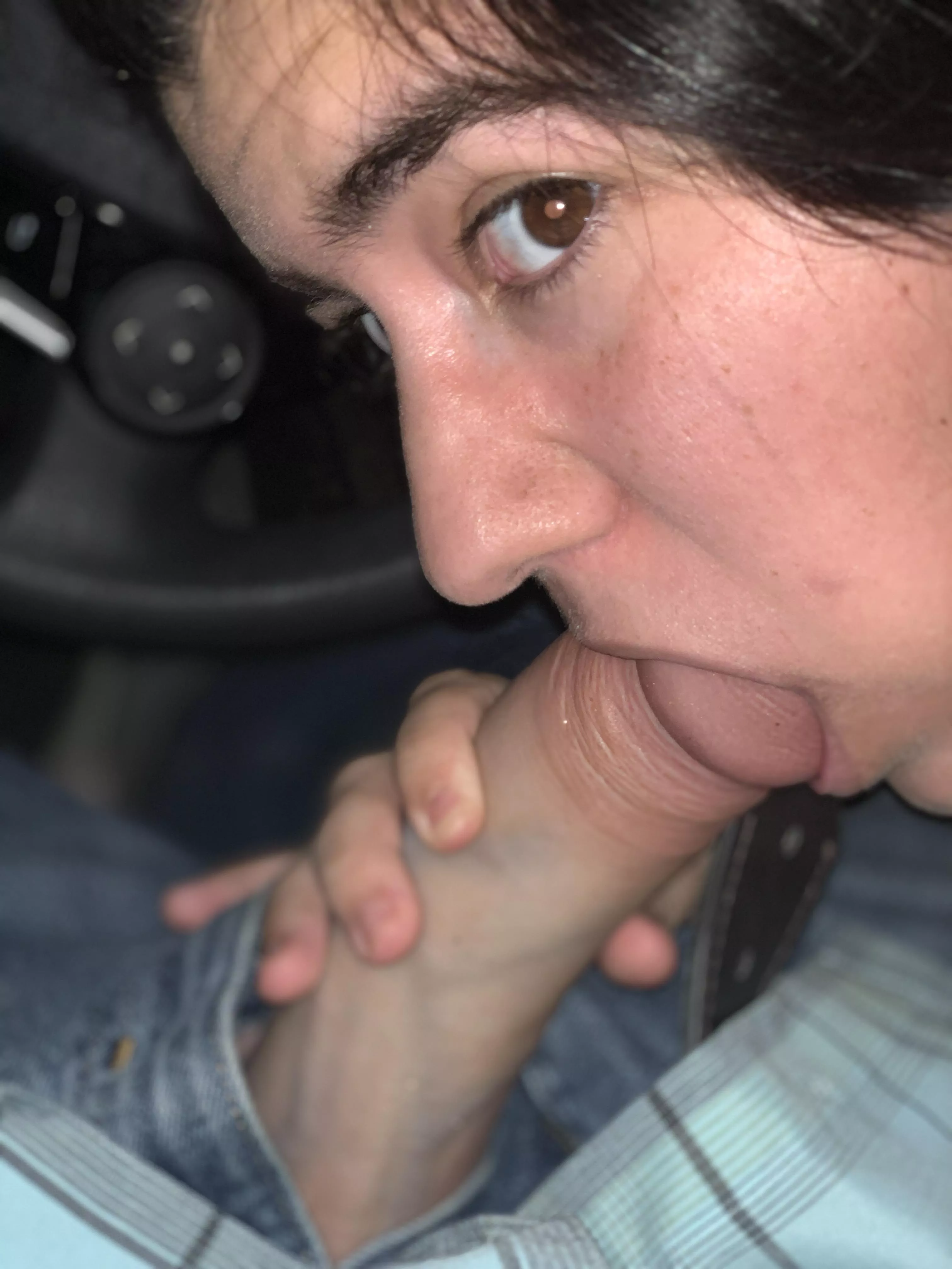 Sucked him off in the parking lot of the hotel I couldn’t wait to get to the room