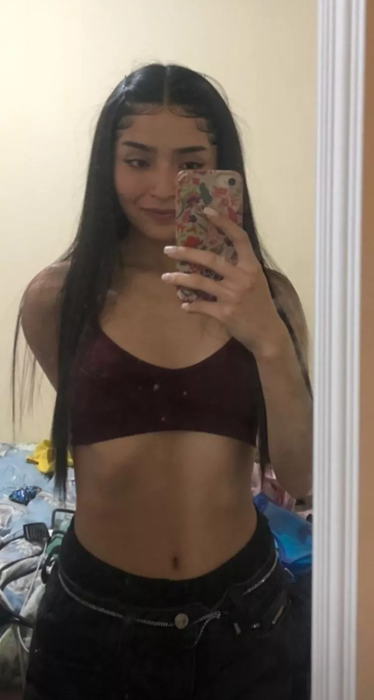 Thinking about my next blow job I will give to u Papi 😇