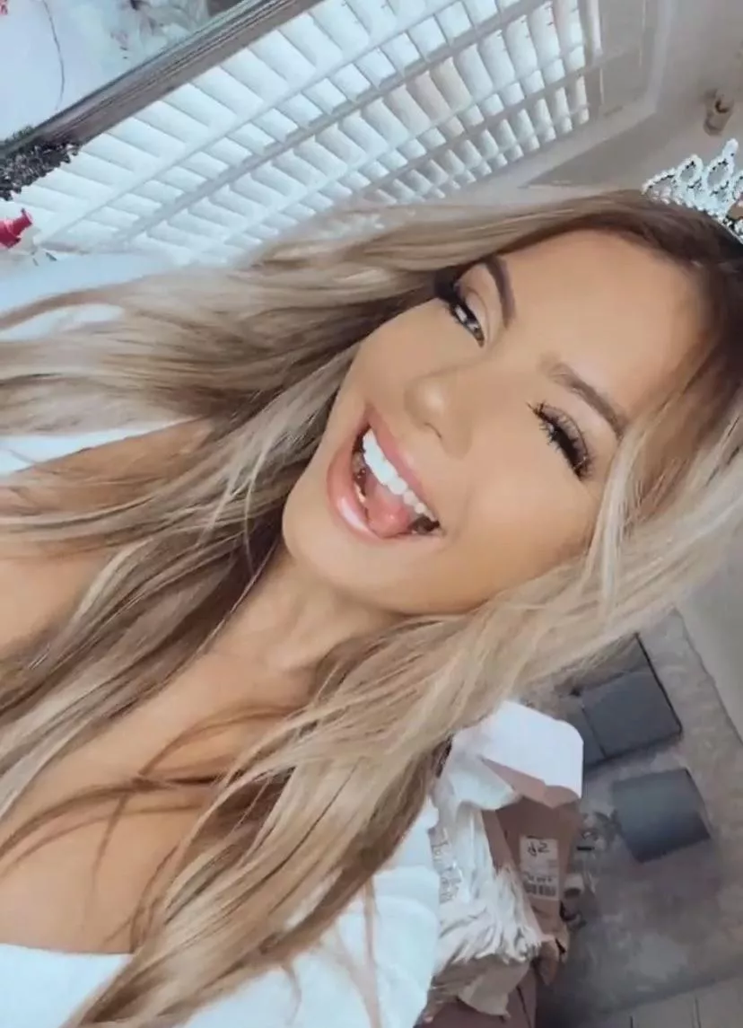 Who’s gonna give me a tribute whilst I’m in class