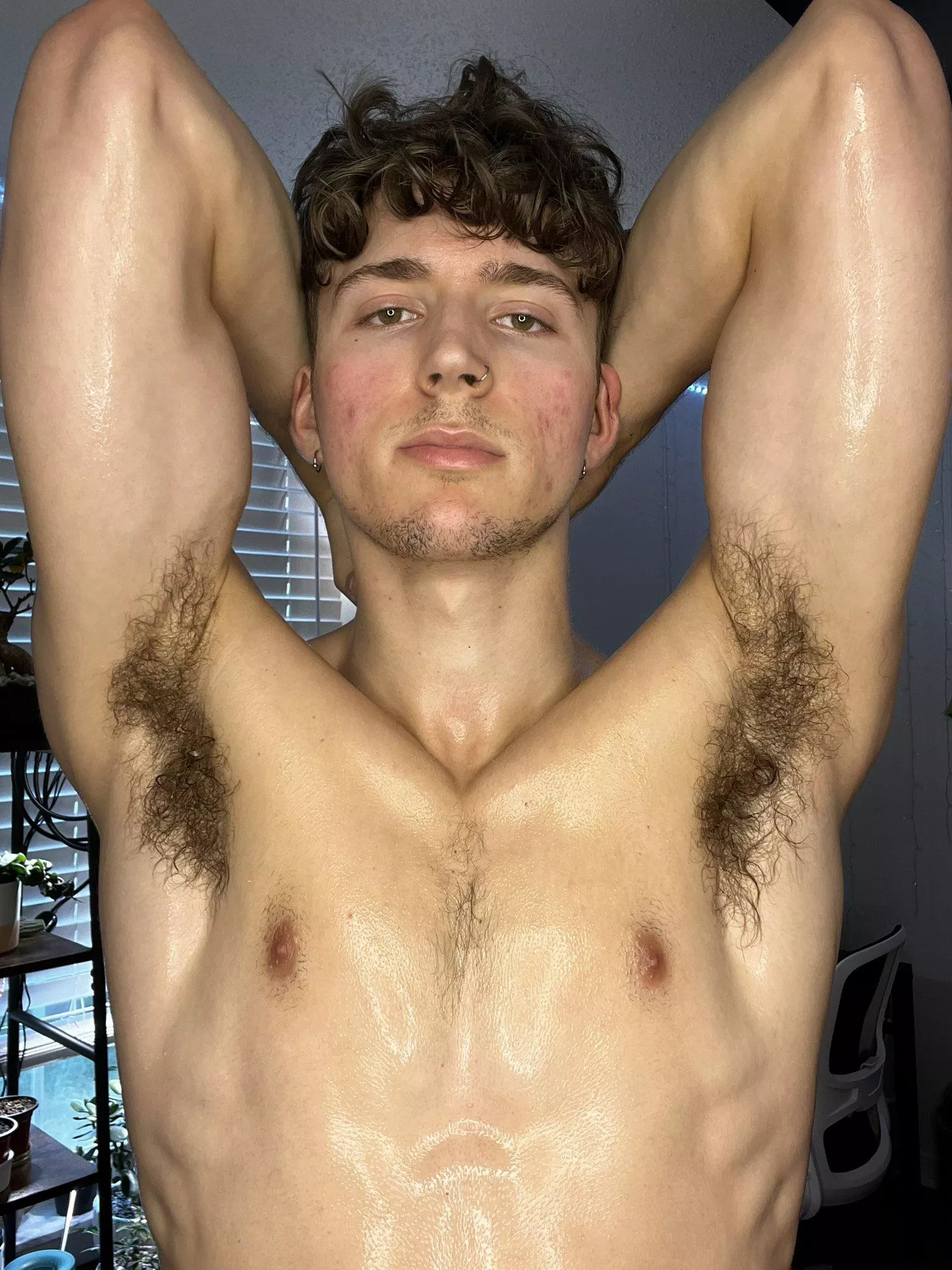Would you sniff his pits? 😈