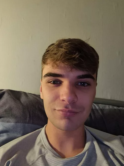 22, catching up on rings of power😌