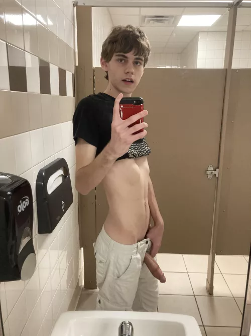 Another crop top post, this time in the school bathroom
