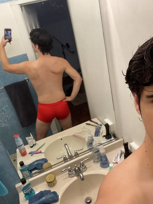 Cheeky in red ❤️