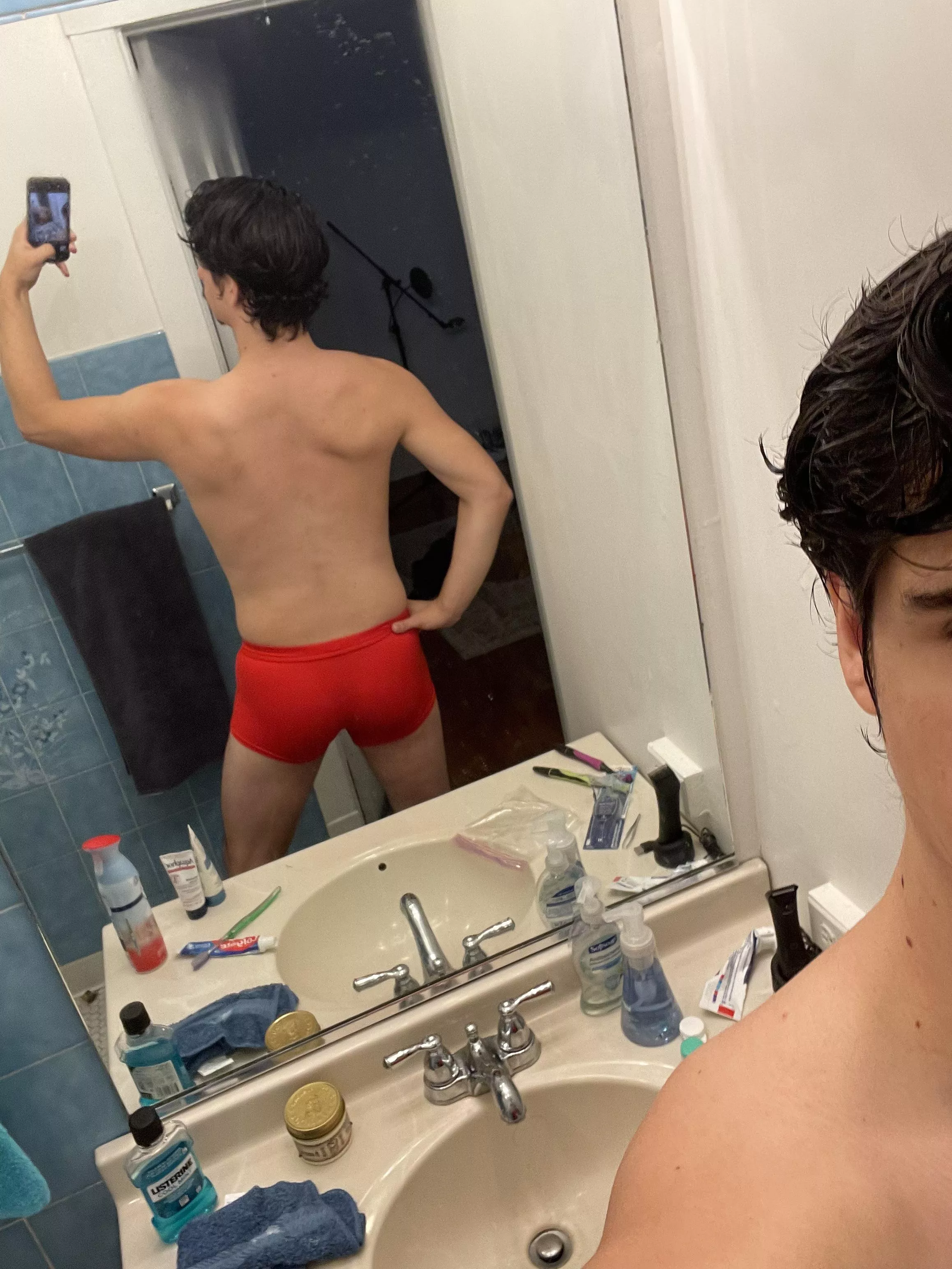 Cheeky in red ❤️