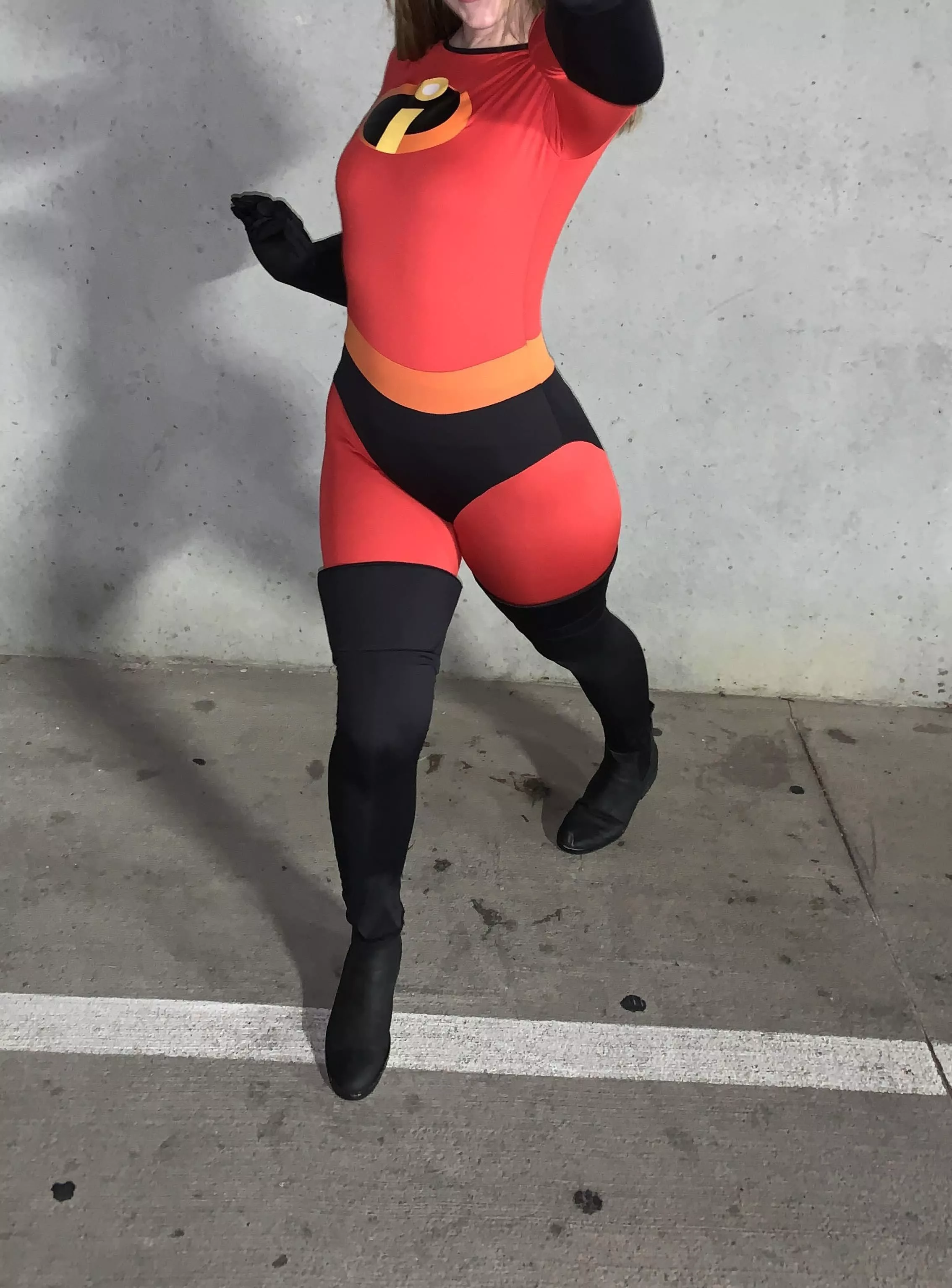 elastigirl has entered the chat ✨ o[f] on my page! message me for a discount code🤑