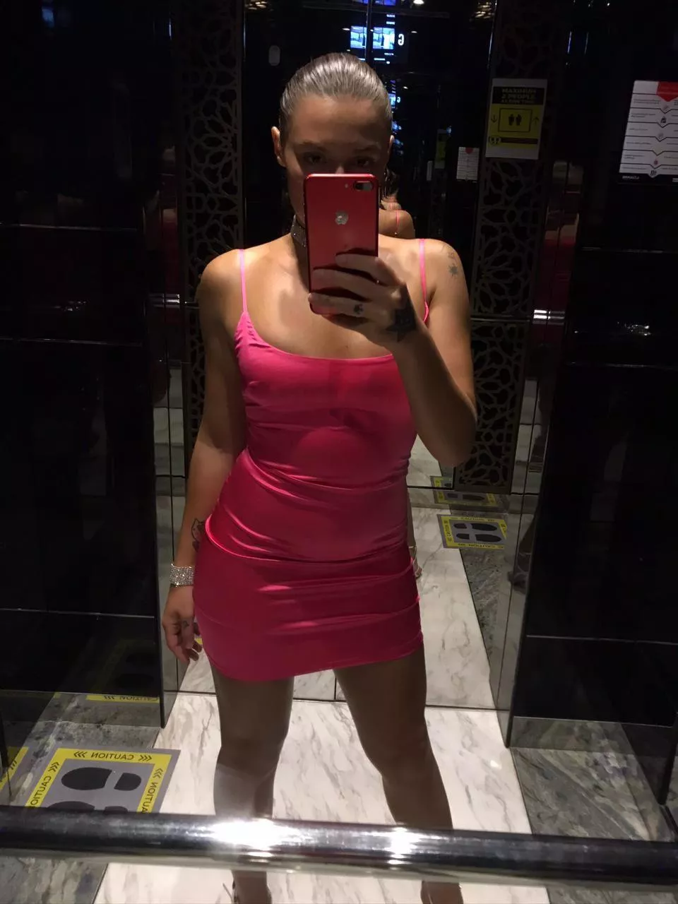 Is this dress tight enough?