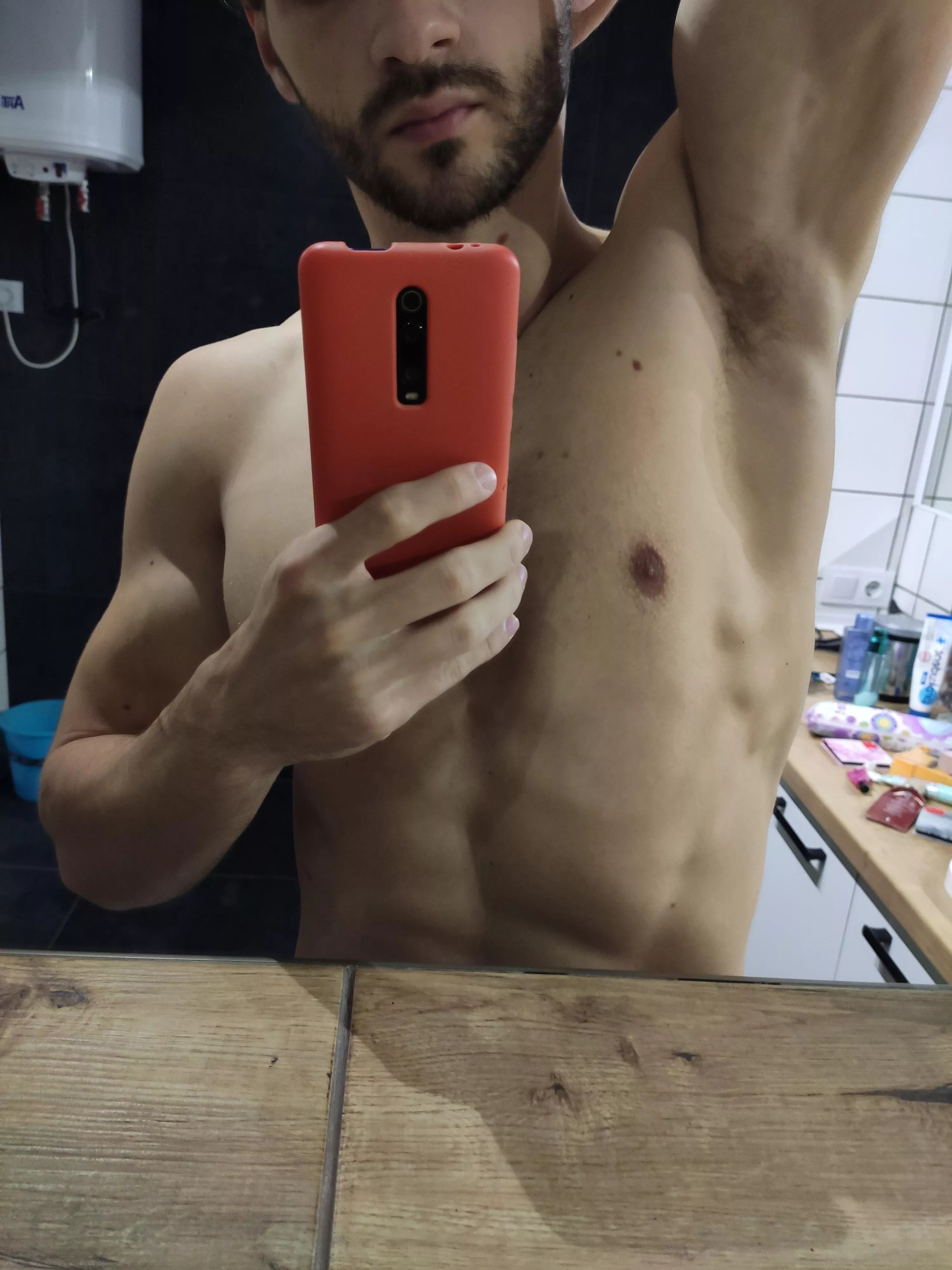 Lick or sniff what do you choose?🤔