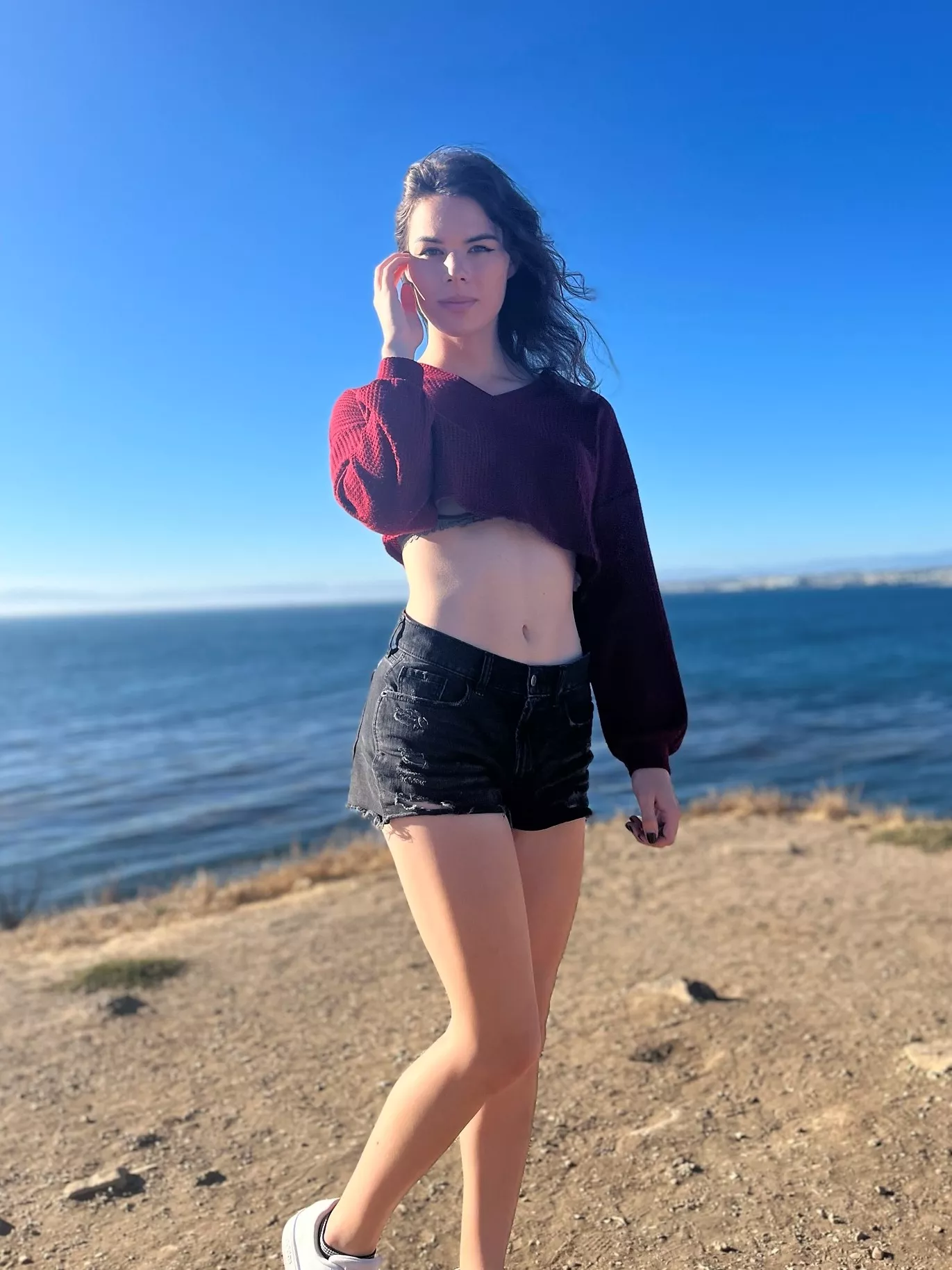 Shorts and crop are my go to✌️