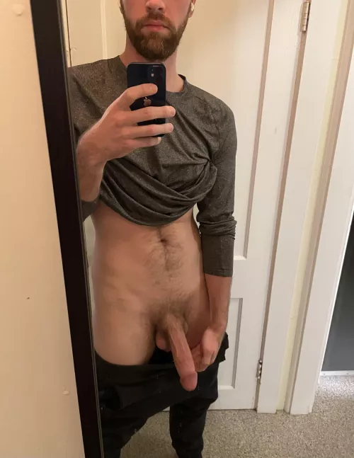 Sweatpants nation. Who’s coming over for a movie