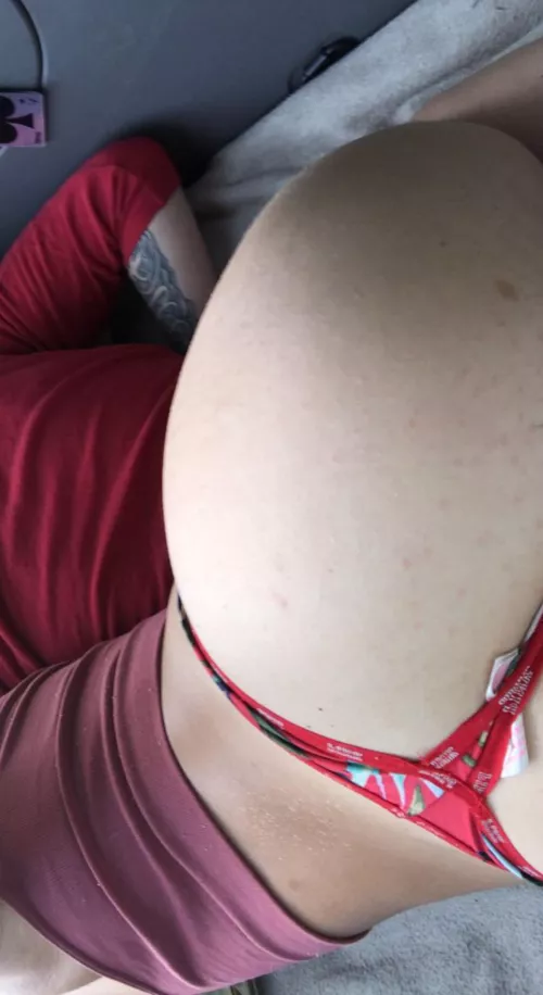 This could be you laying under my peach of an ass