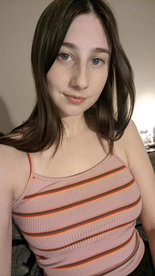 This is a cute shirt💕