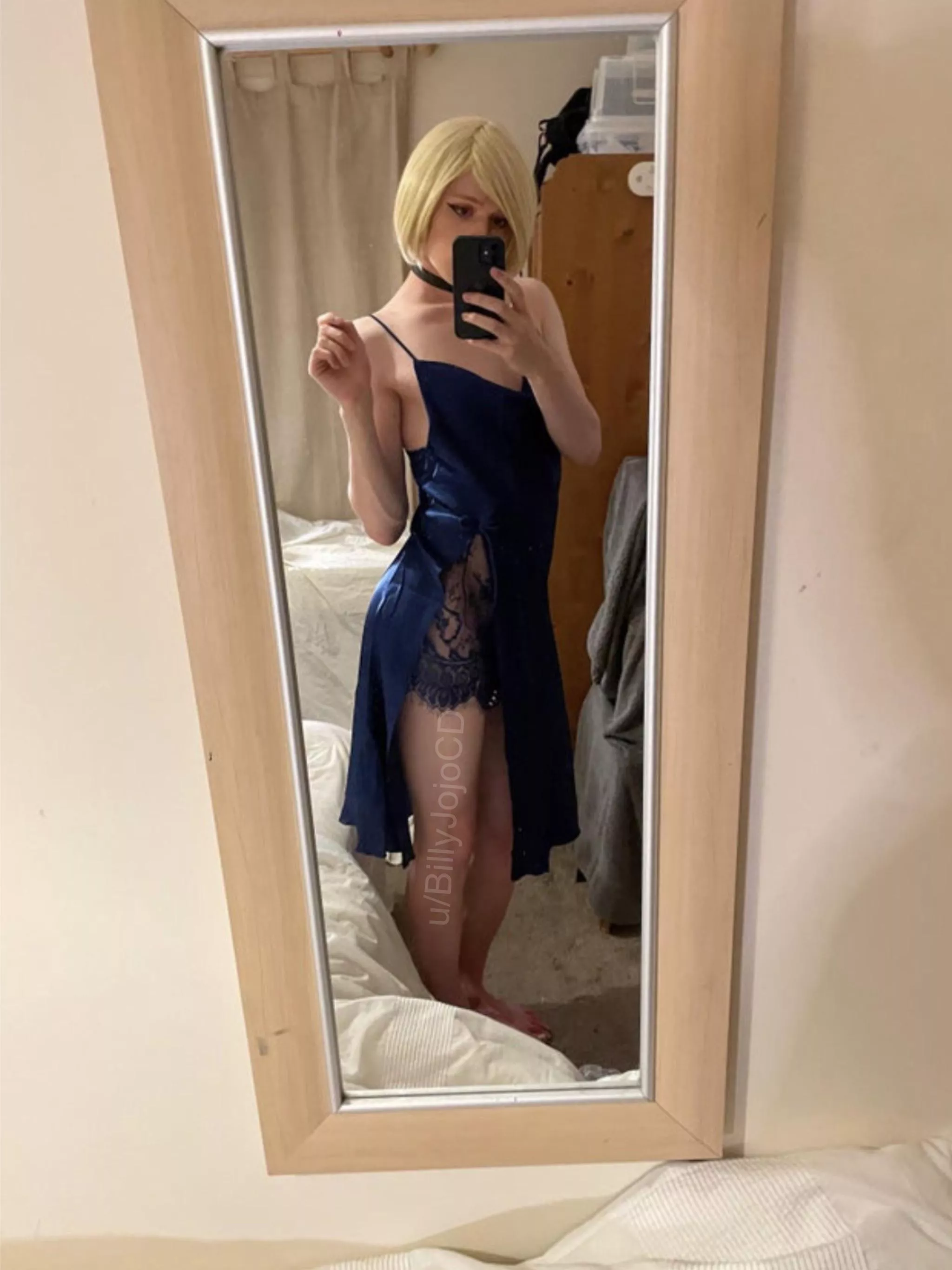 What I wear to trap people into staying the night 🤭