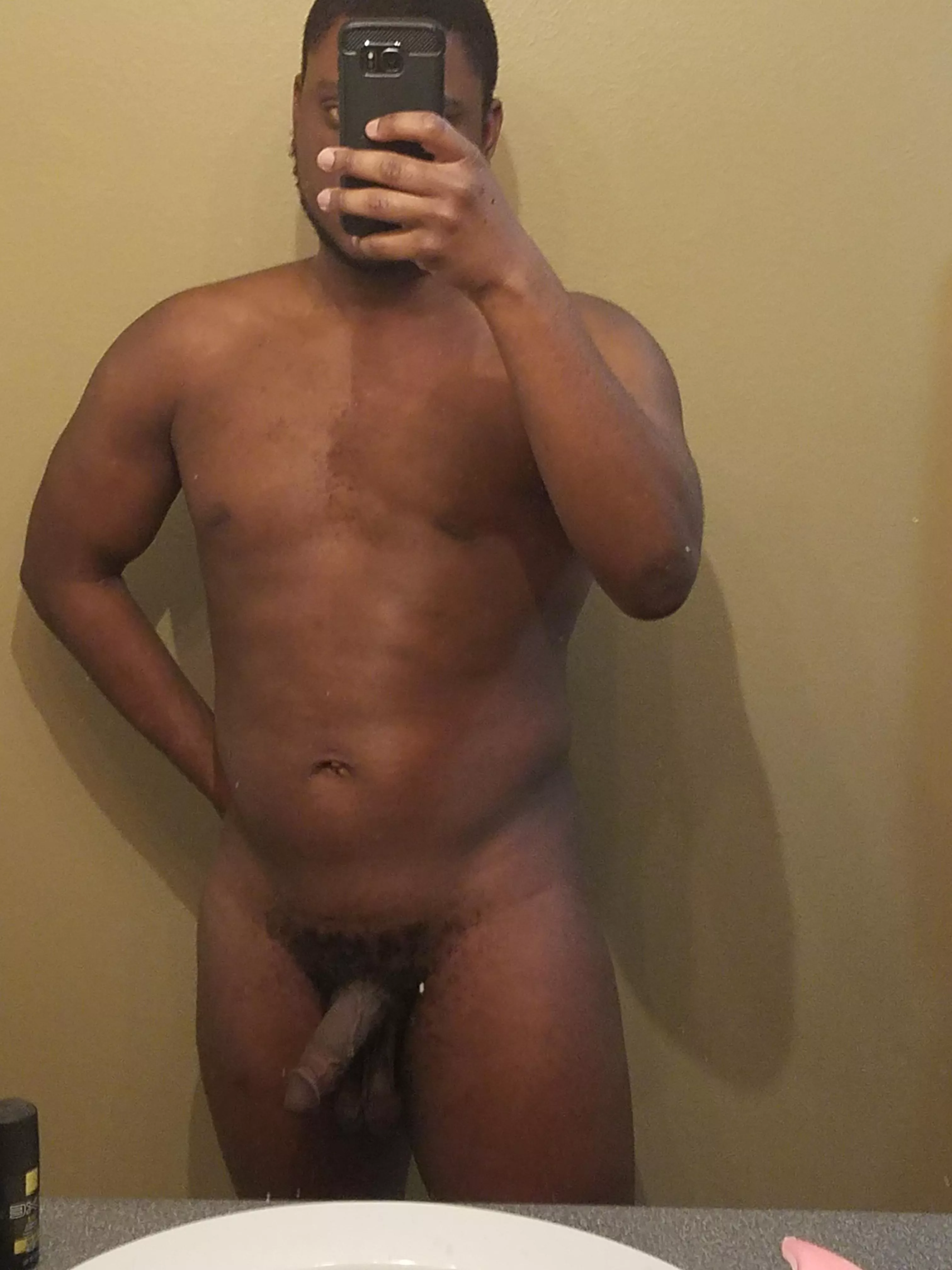 Who's still up, I know I am👀