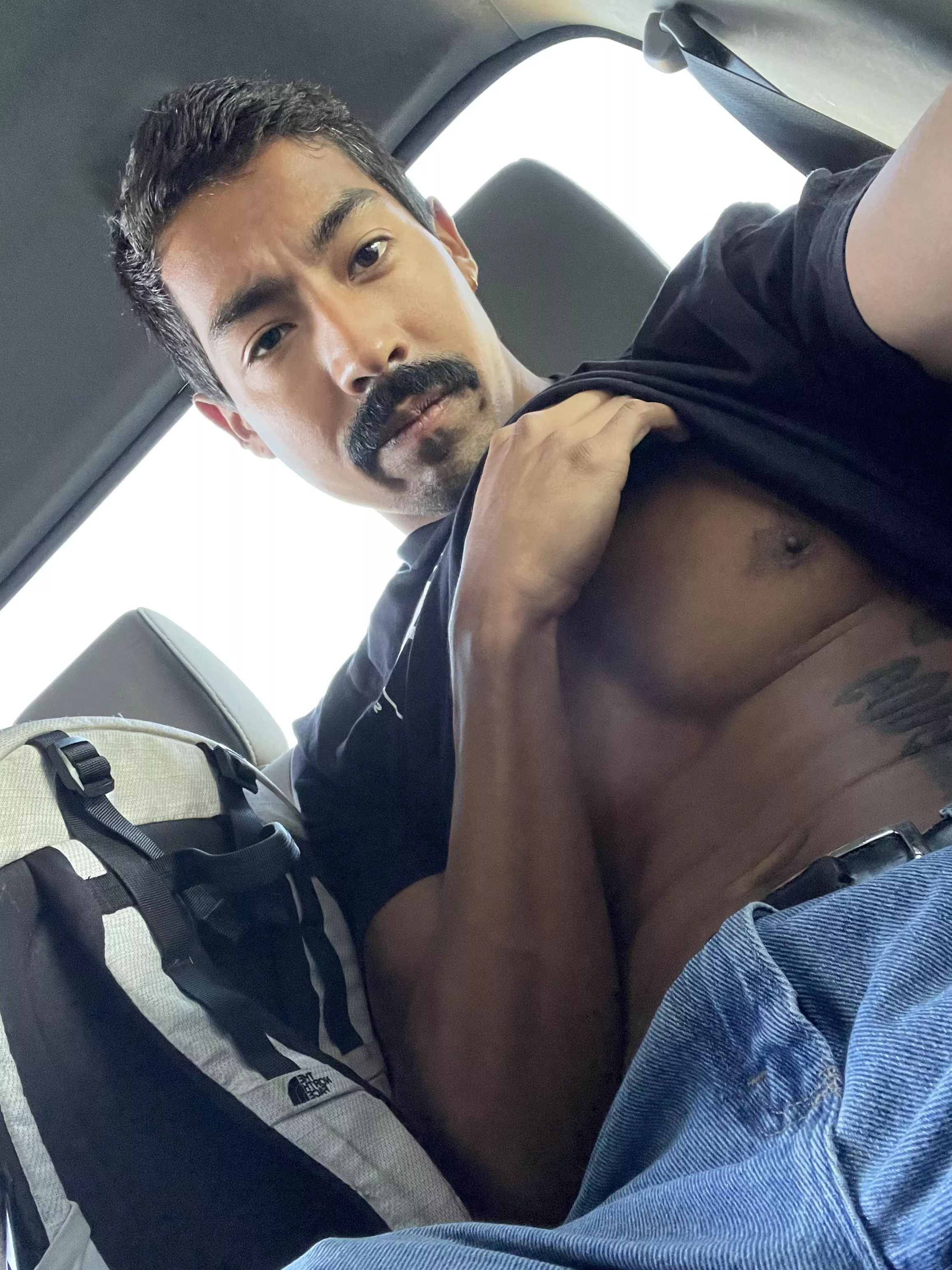 (25) hey bro, meet me at the back of my work truck