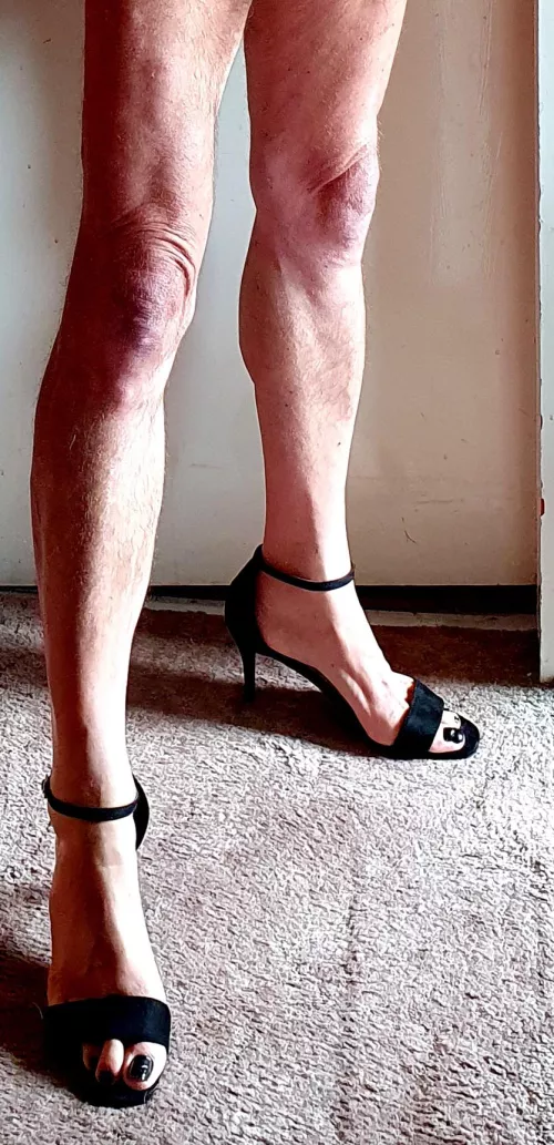 Are men allowed? I've cropped it so it's safe for work.