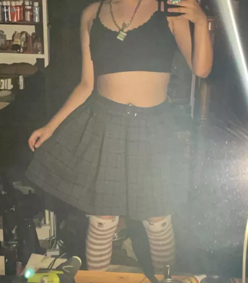 do you think i could get a top to fuck me in a skirt? i dont know if im pretty enough