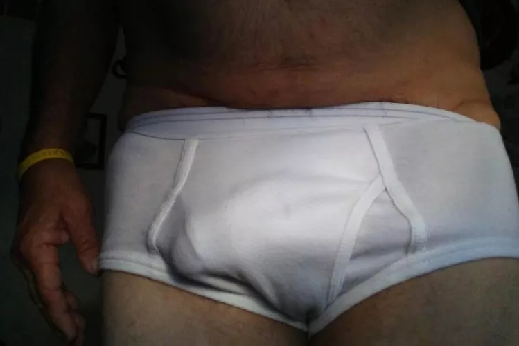 found this pair of TWs under my dresser when I moved my bedroom around. They are mediums and now I wear large. Got me hard