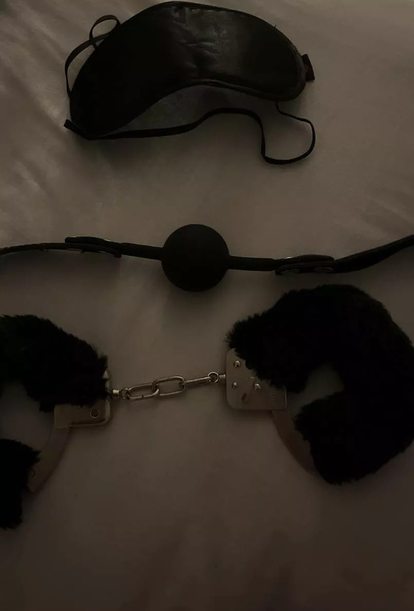 Got some bondage equipment anyone know a good place to get cheap latex, pvc, vinyl or leather for a sissy slut like me