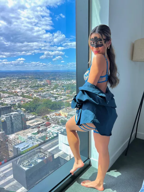 hey Babe do you like the view ? 😍🍑