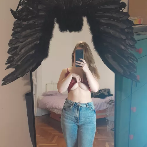 I find that underboob is the best antidepressant