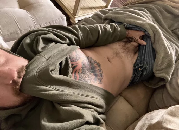 I heard women like a little bit of hair? 😈