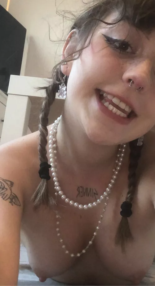 I’m 19 and I go to school :)