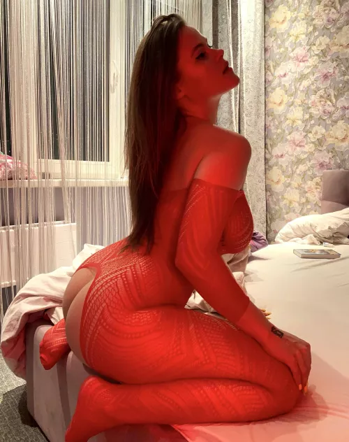 I'm going to ride your cock like that on our first date