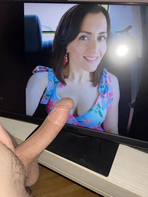 my mom fits good with a redditor 🙈🍆