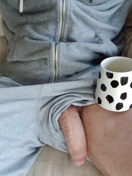 October is getting chilly, but I'm sticking with shorts!!