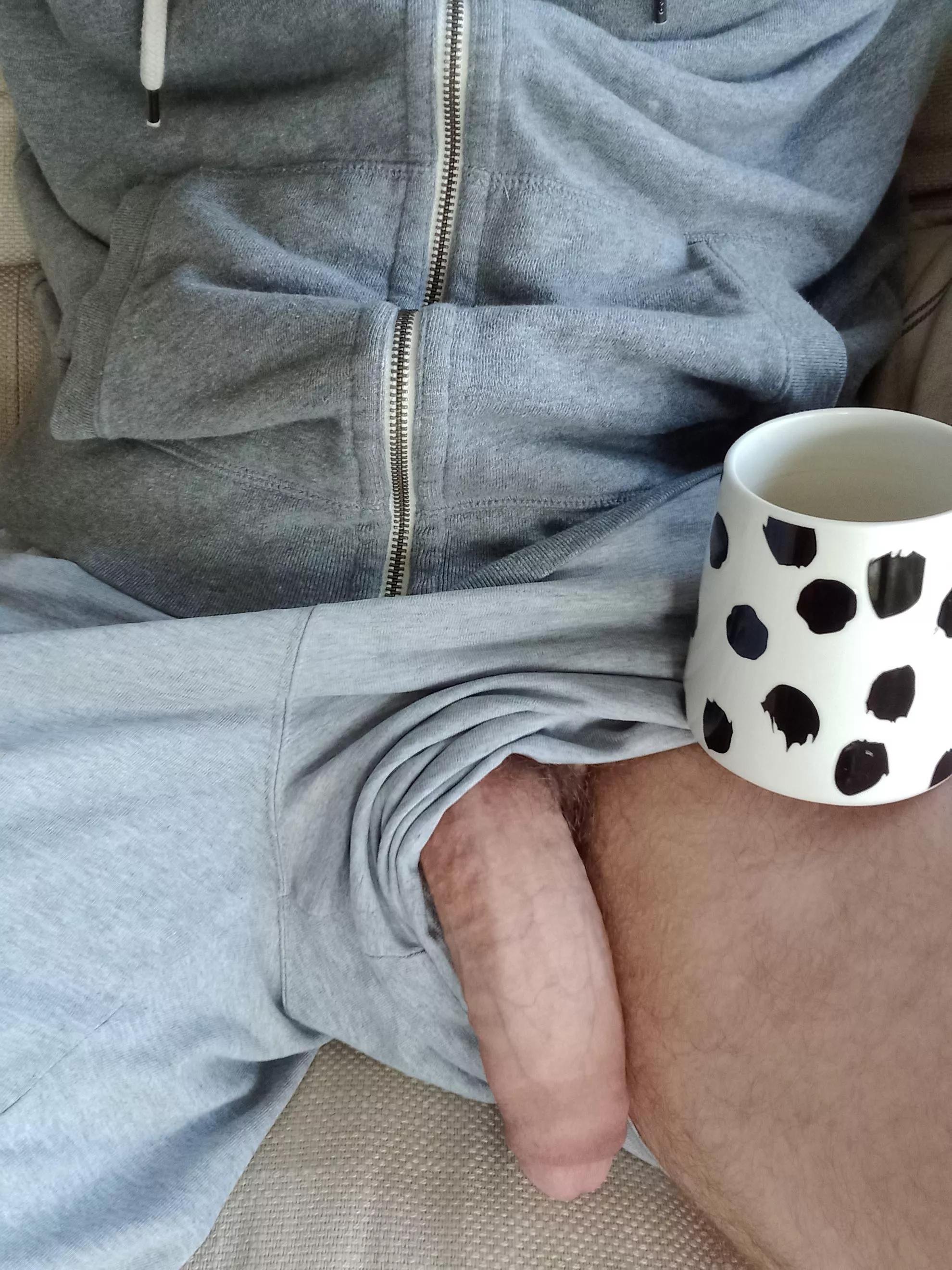 October is getting chilly, but I'm sticking with shorts!!