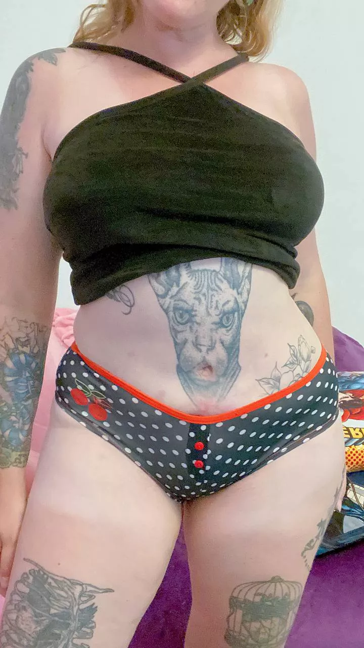 [selling] [EU] Hi.ðŸ‘™ðŸ‘™ I just have a huge collection of panties for every taste! The only thought that excites me is that someone will have my panties. Worn, new, with pussy juices, the ones in which I walk, train. Any request, you just have to ask.ð