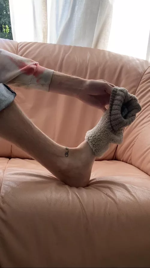 Sneak peak 😏 DM me