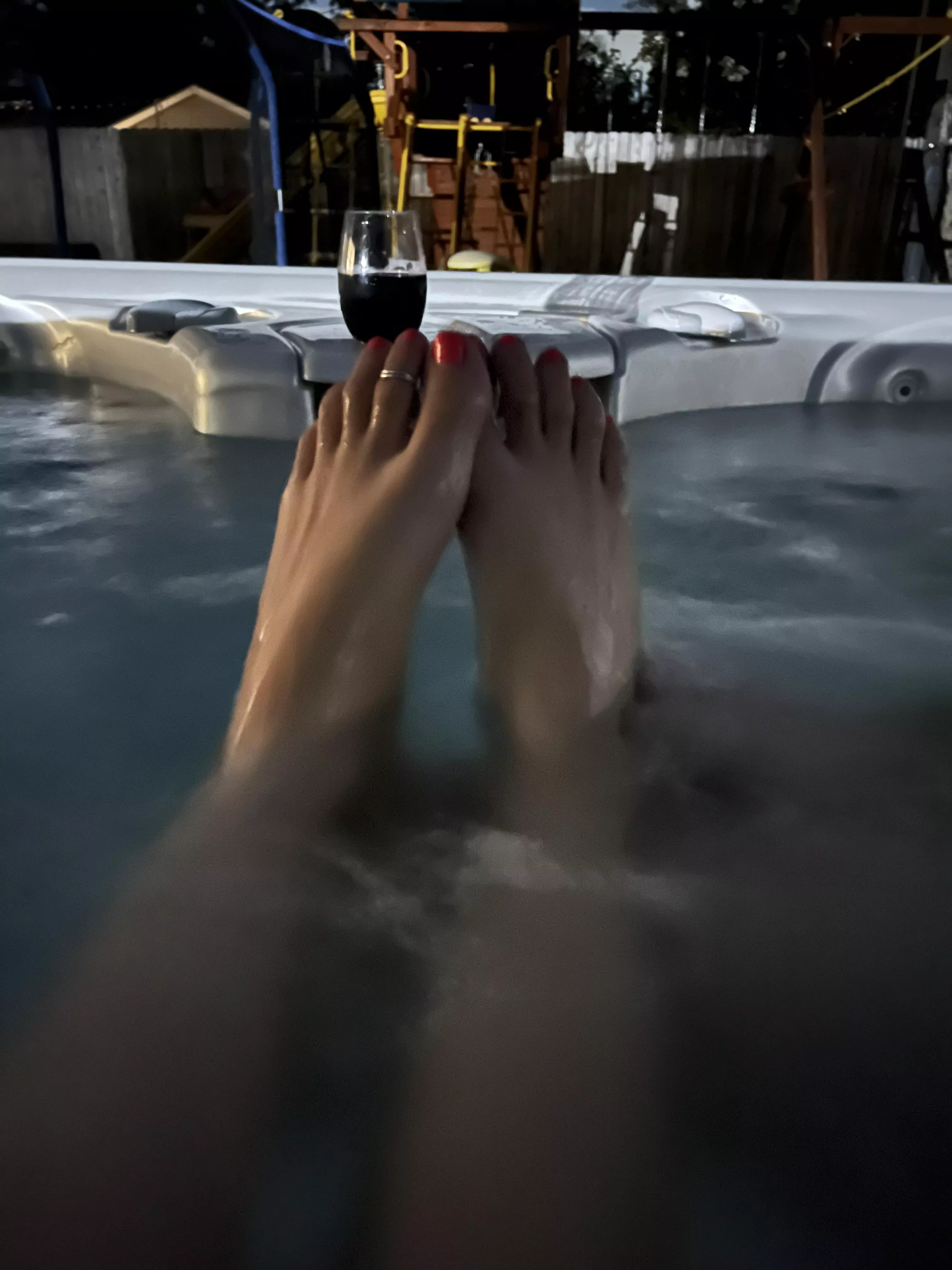 Tell me you’re a mom without telling me you’re a mom.