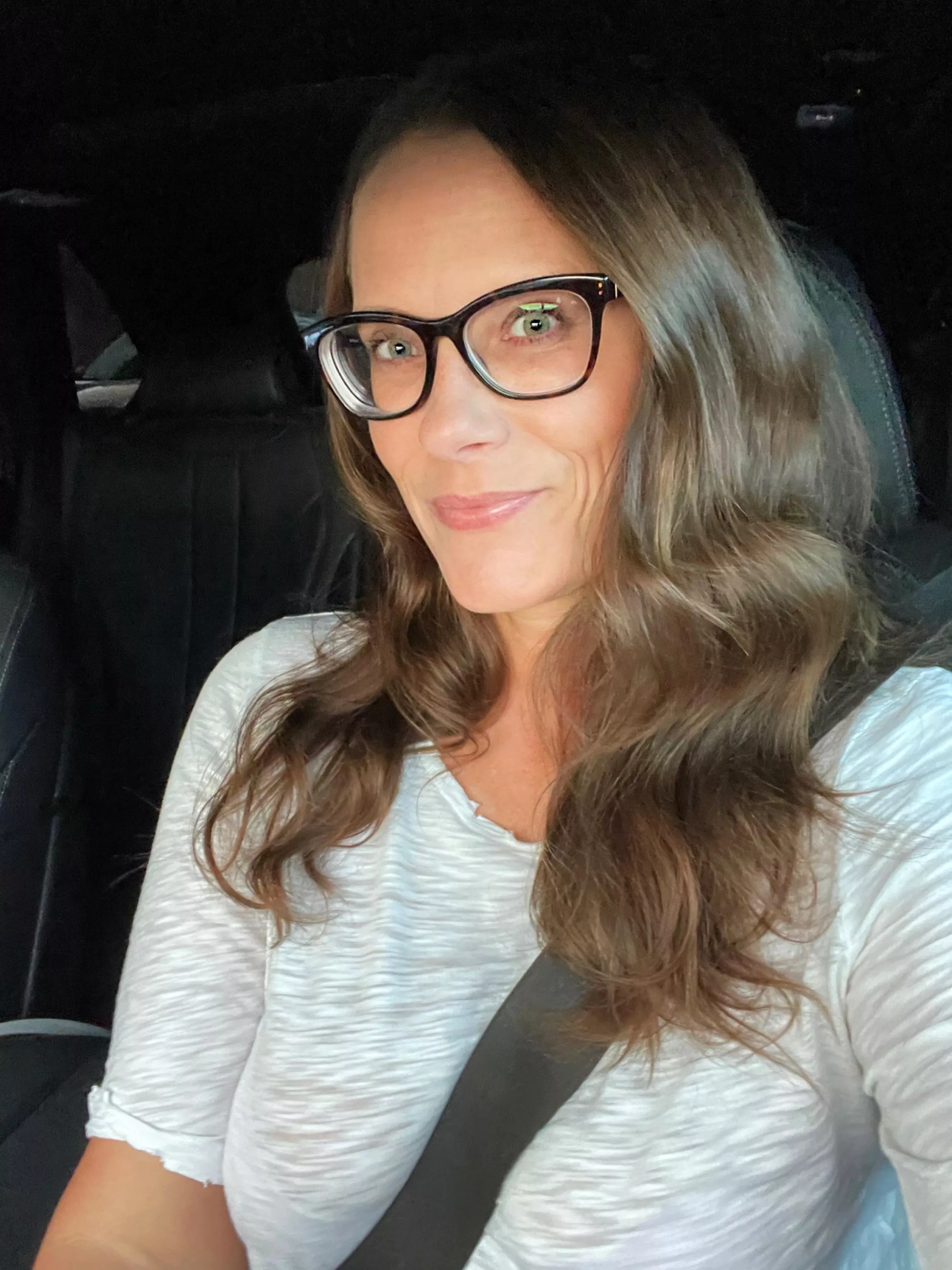 That mom in the carpool line [f]