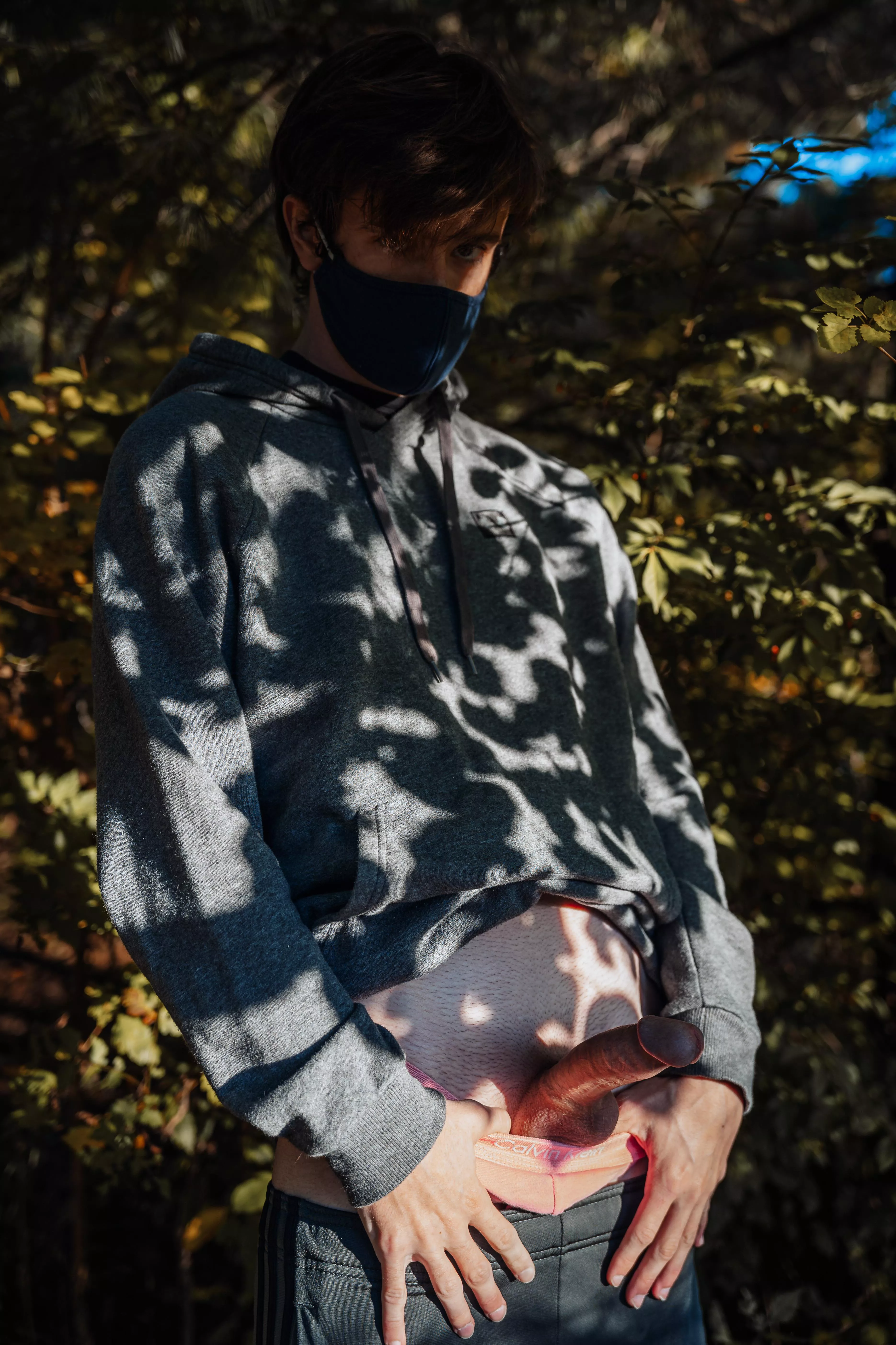 Wanna suck my cock in the woods? 😏