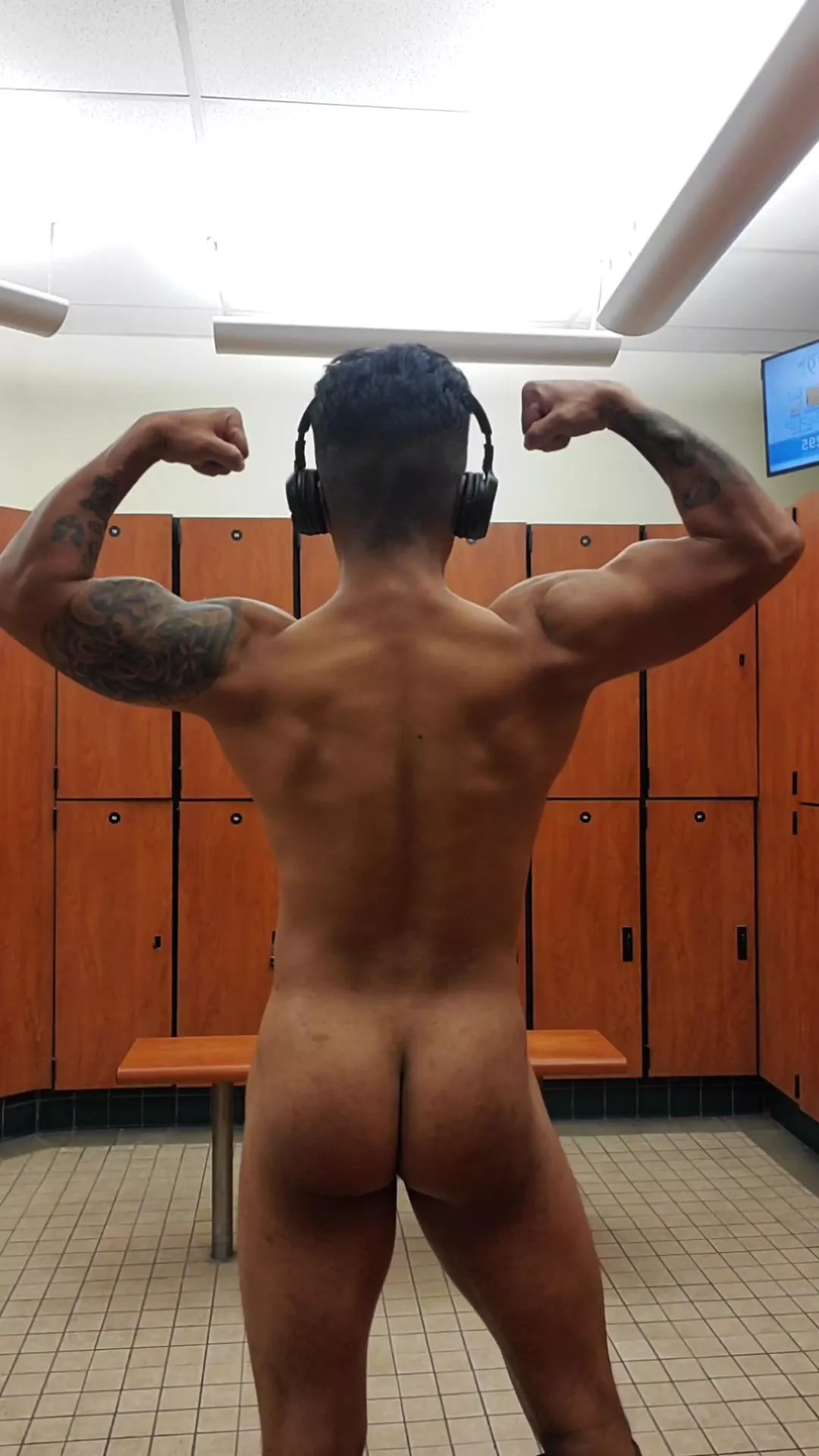 [30] What would you do if you walked in on me?